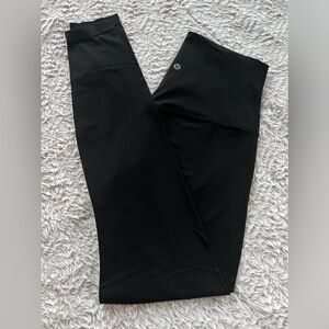 LULULEMON Align Super High Rise Leggings size 8 in black 28” length